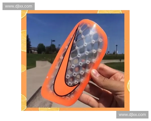 足球装备全解析 从球鞋到护腿板了解每一项必备工具的选择与使用