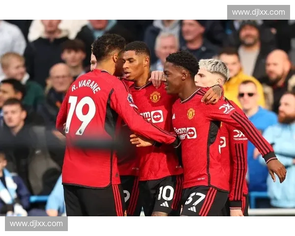 曼联非官方视角深度解读红魔崛起背后的荣耀与隐秘故事