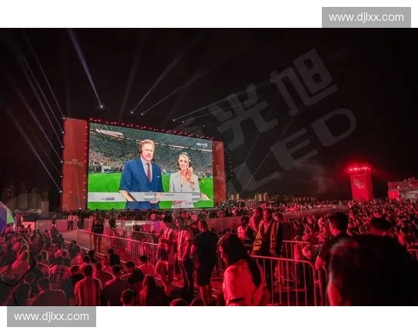 世界杯直播全程高清呈现精彩赛事分析与球迷互动体验 世界杯直播全程高清呈现精彩赛事分析与球迷互动体验